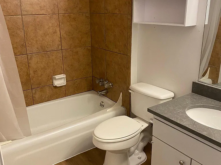 5816 Belmoor Dr #C — Photo 14