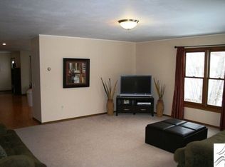 9215 Keene Ave, Duluth, MN 55808