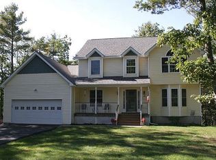 123 Hemlock Cv, Milford, PA 18337