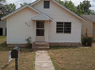 1016 Texas St, Stamford, TX 79553