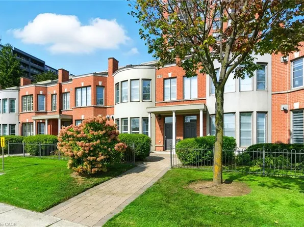 442 Maple Ave #7, Burlington, ON L7S 2L7