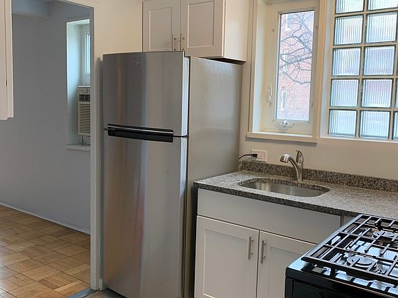 4th image of 7214 Oak Ave APT 2NW