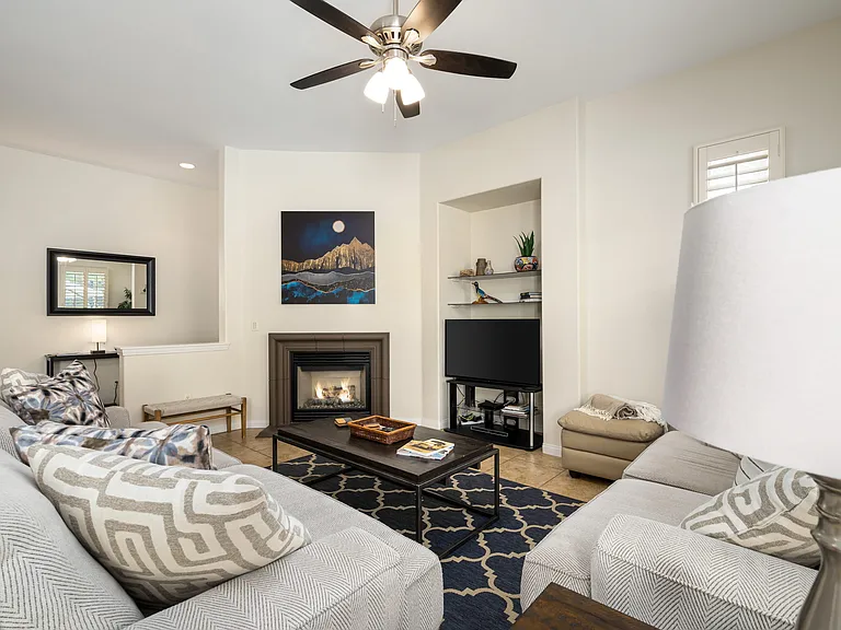 48663 Legacy Dr — Photo 26