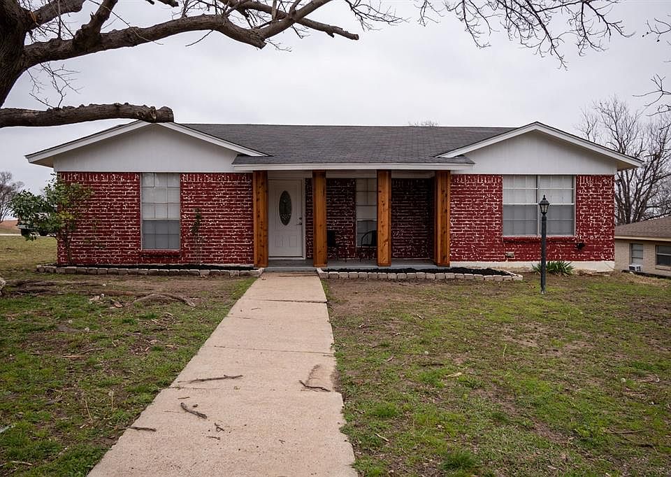 1st image of 8412 Gibbs Dr