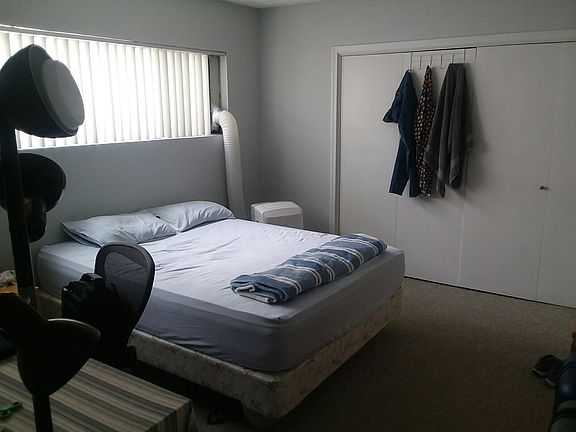 2nd image of 1836 Glendon Ave APT 1