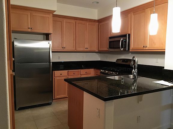 2nd image of 933 Indian Wells Ave