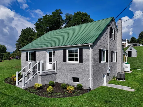 501 Cedar Dr, Ripplemead, VA 24150