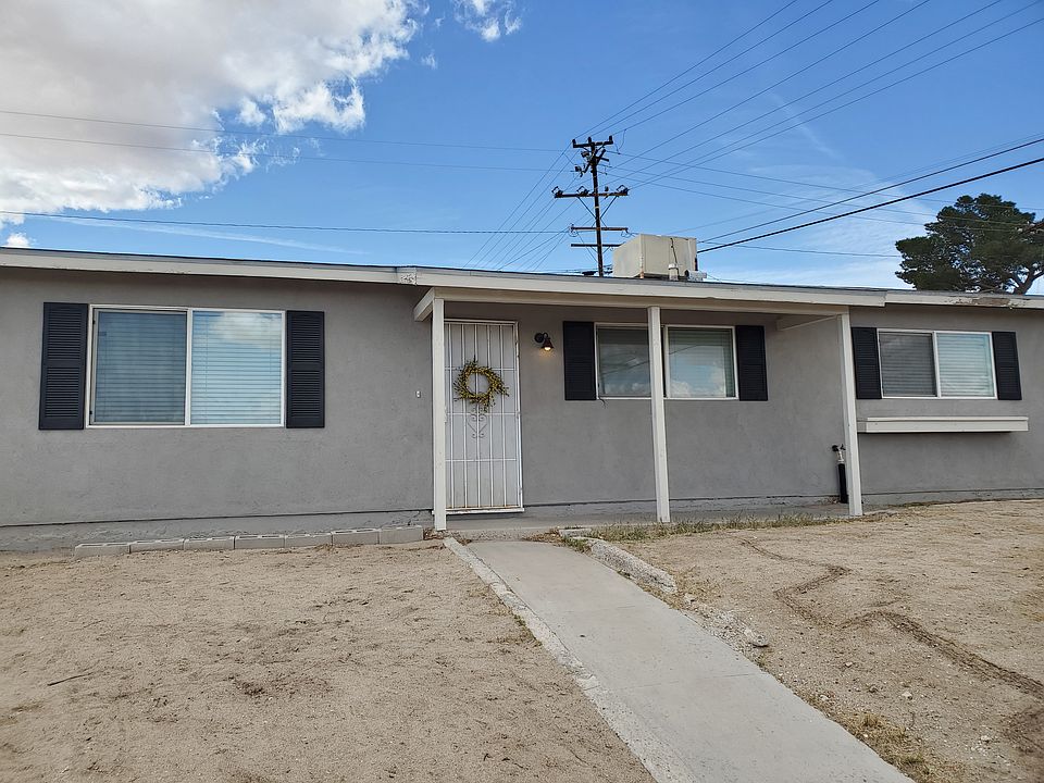 1st image of 600 Elm Dr
