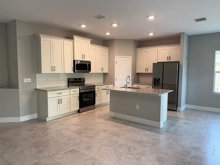 3665 N Cranberry Blvd — Photo 6