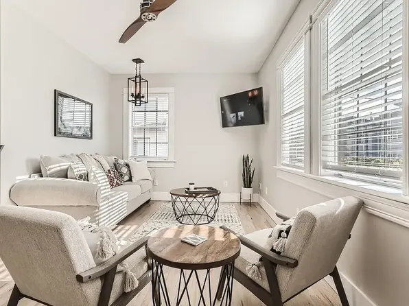 3247 W 19th Ave #B, Denver, CO 80204