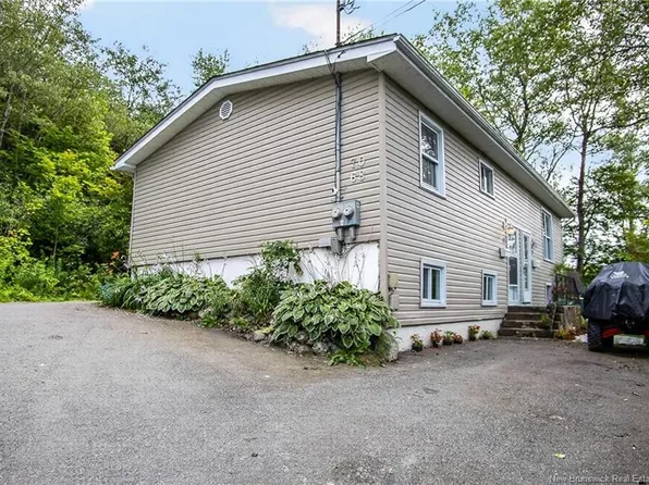 70 Belgian Rd #68, Saint John, NB E2H 2A7