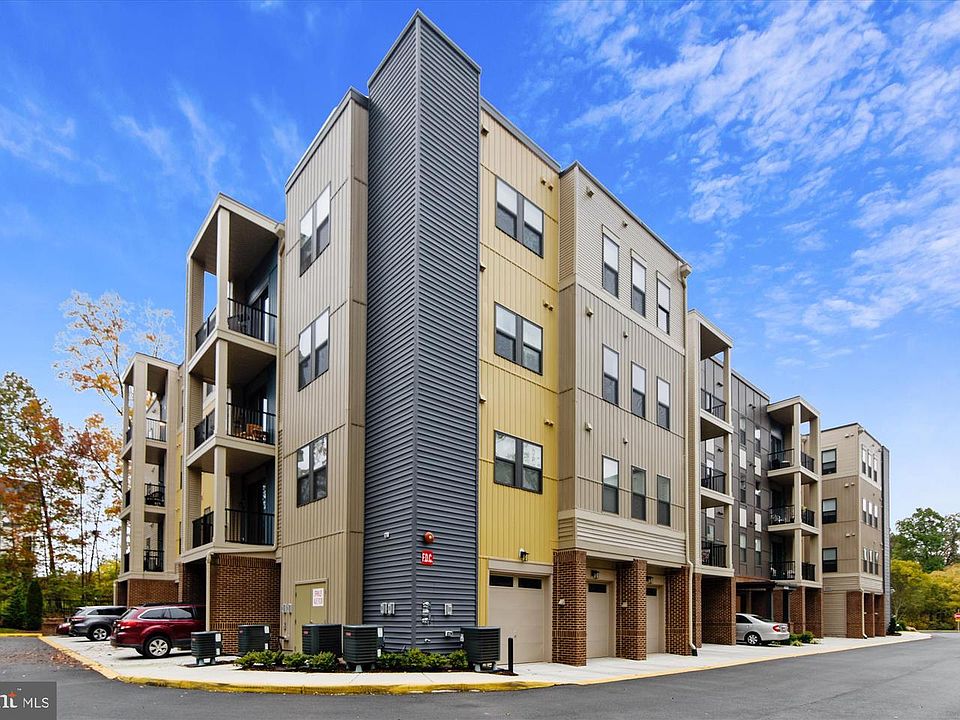 1st image of 43095 Wynridge Dr Unit 403