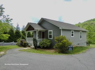 332 Old Fort Rd, Fairview, NC 28730