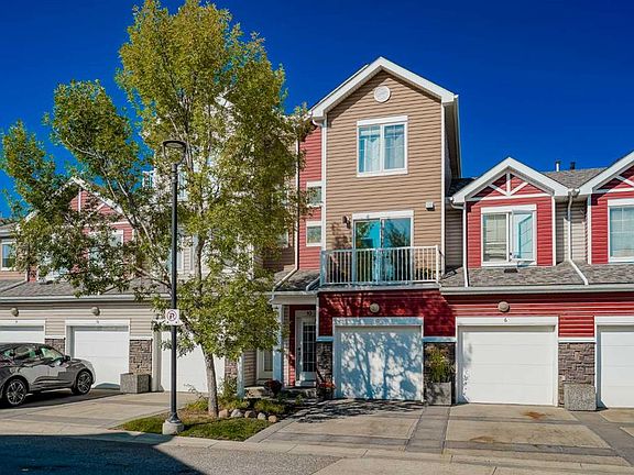 2nd image of 10 S Chaparral Ridge Rise SE