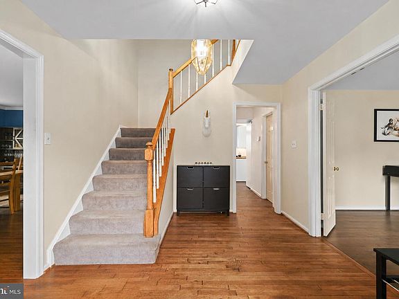 4th image of 4408 Galesbury Ln