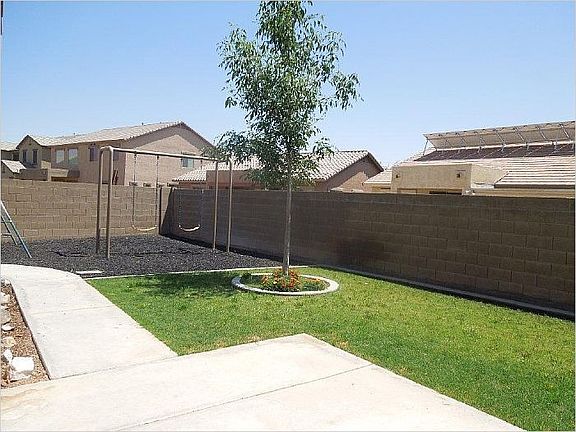 3rd image of 7233 W Flynn Ln