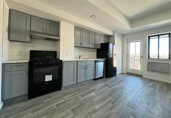Rented by NY Space Finders Inc. | media 2