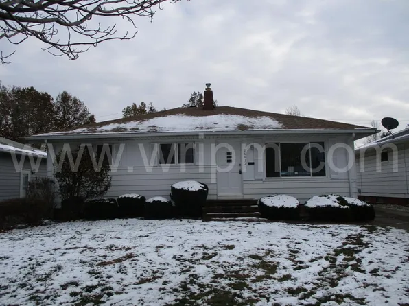 26432 Aaron Ave, Euclid, OH 44132
