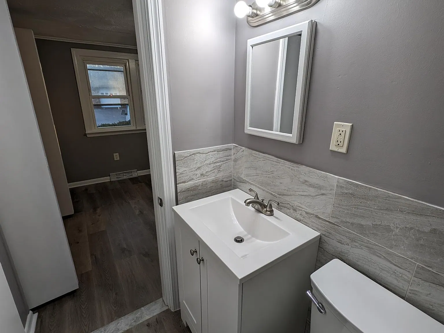 1 bed, 500 sqft, $1,600 — Photo 3