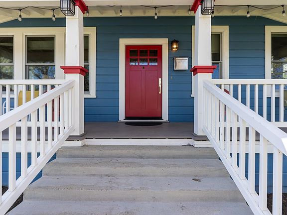 4th image of 328 W 21st St