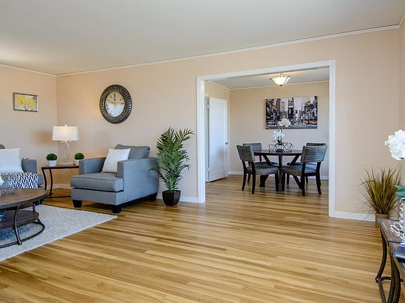 2nd image of 615 Burrows Ave