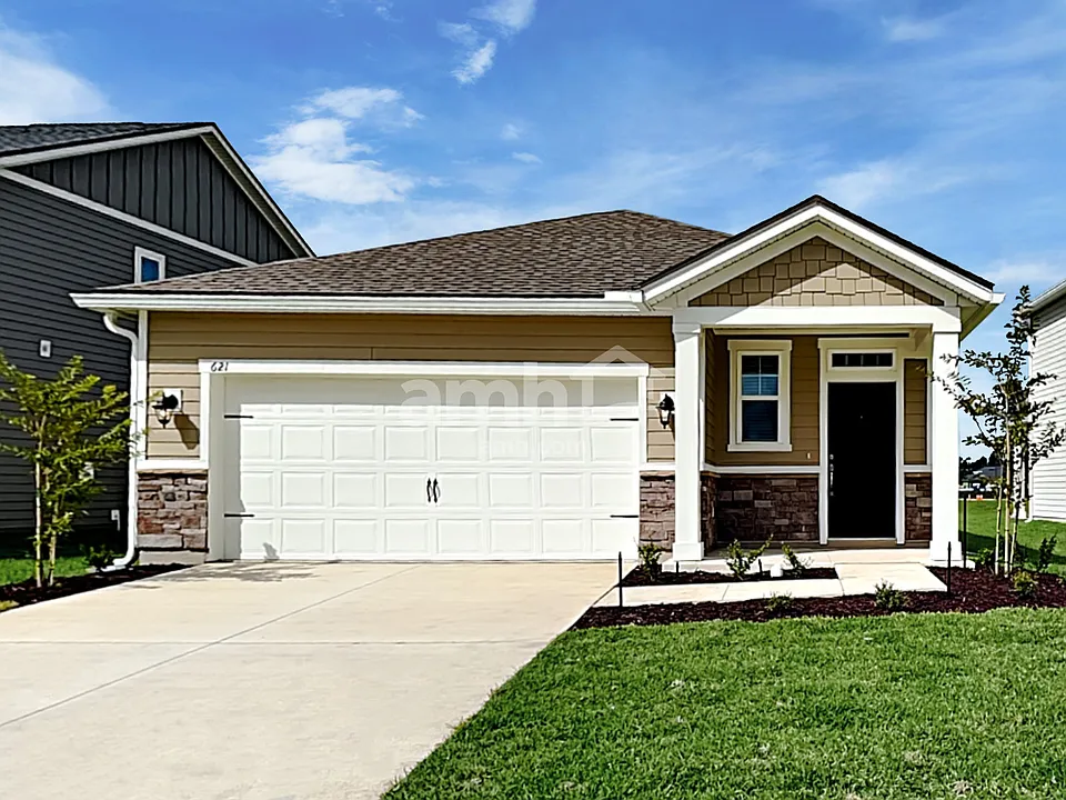 621 Onate Cir