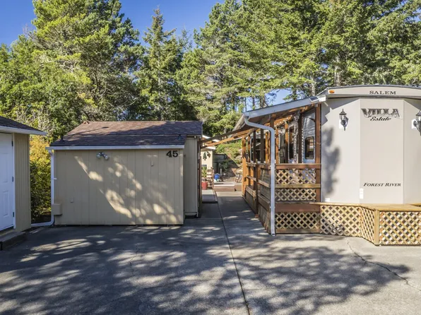 1600 Rhododendron Dr Space 45, Florence, OR 97439