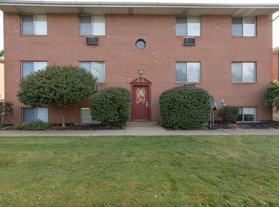 4214 Orchard Dale Dr NW APT 24, Canton, OH