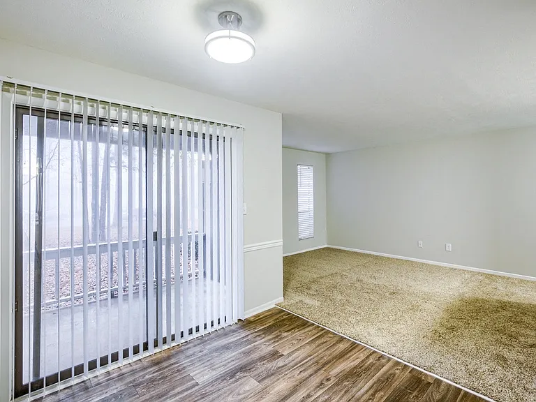 Sandpiper Apartments — Photo 6