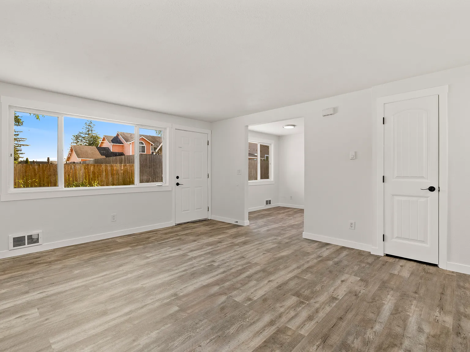 2 bed, 795 sqft, $1,850 — Photo 4