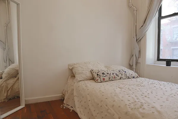 Rented by The Downtown LLC | media 44