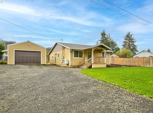 6405 Nonpareil Rd, Sutherlin, OR 97479