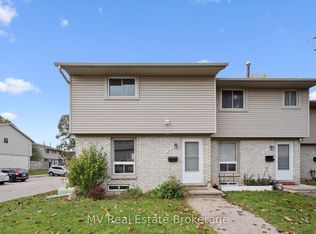700 Paisley Rd #94, Guelph, ON N1K1A3