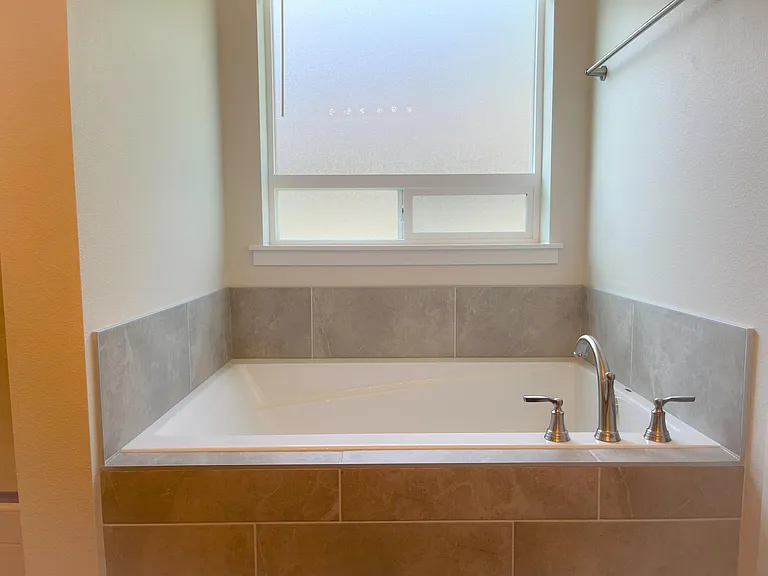 17002 Gwinnett Ave — Photo 15