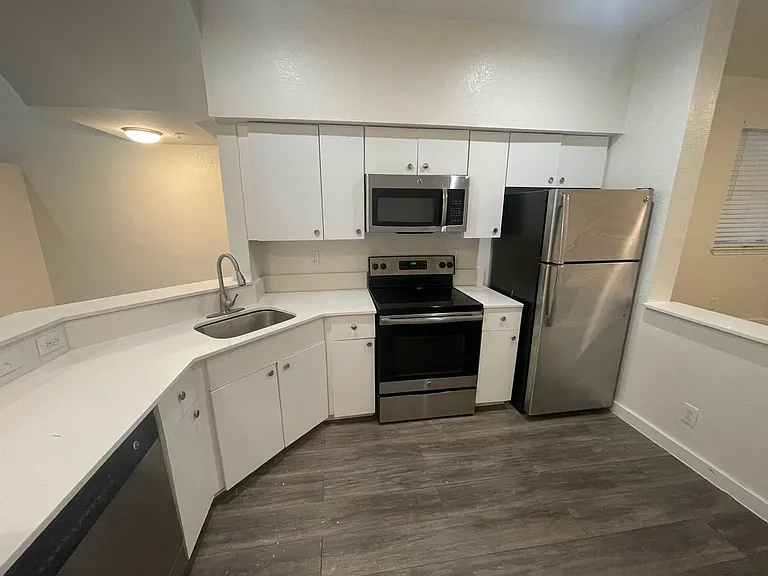 7474 Fair Oaks Ave #7402 — Photo 6