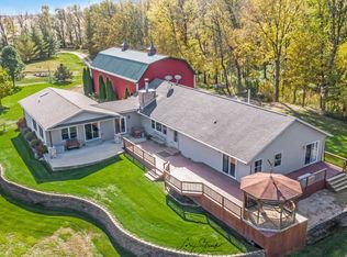 1974 E 3150 North Rd, Saint Anne, IL 60964