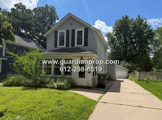 1716 Hewitt Ave, Saint Paul, MN 55104