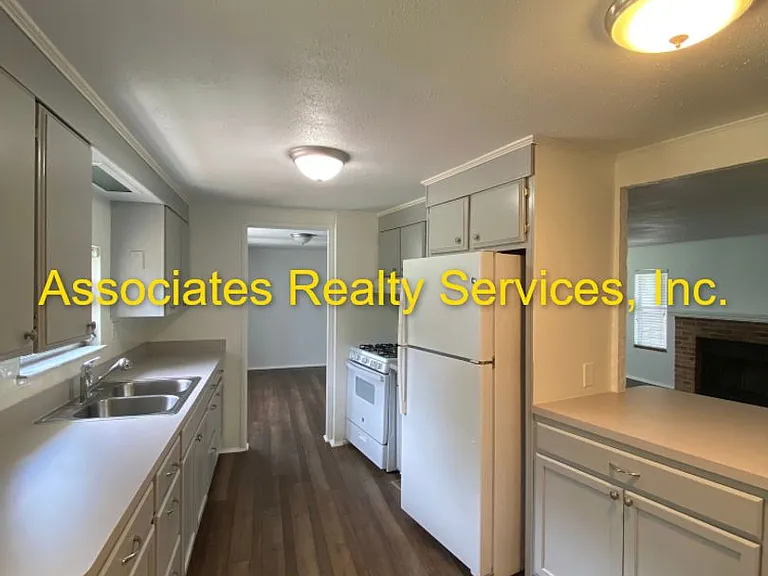 1133 SW 266th St — Photo 8