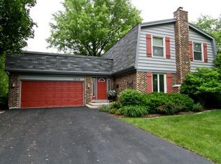 1612 Redpoll Ct, Naperville, IL 60565