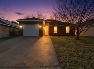 8642 Torreon Ct, Dallas, TX 75217