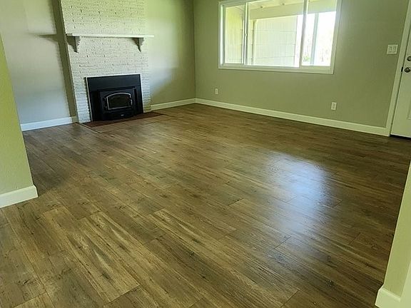 4th image of 30715 NE 432nd Circle