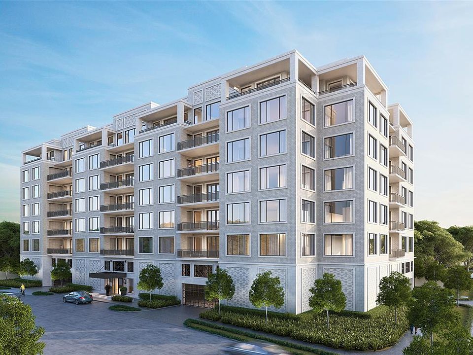 1st image of 2419 Mimosa St Unit 307