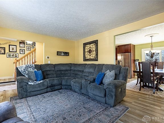 4th image of 6617 Pheasant Ridge Rd