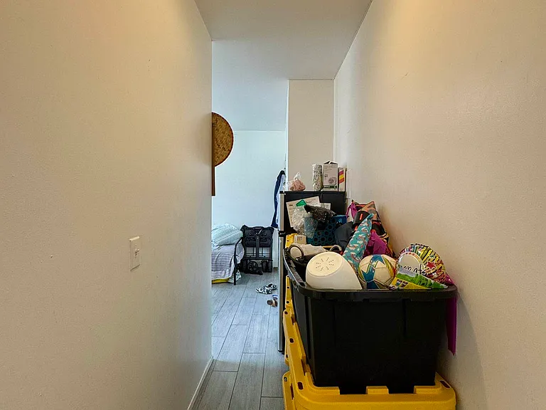 301 E 110th St #4C — Photo 8