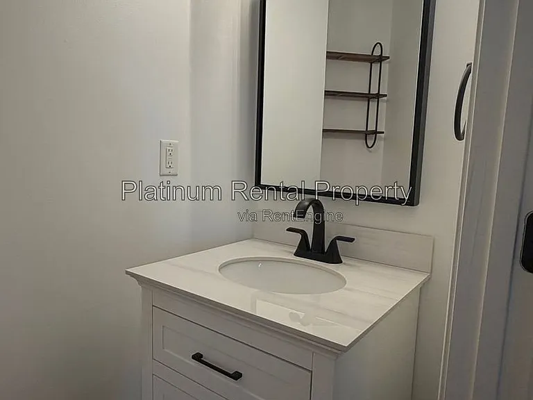 195 Cabots Cove Ct — Photo 14