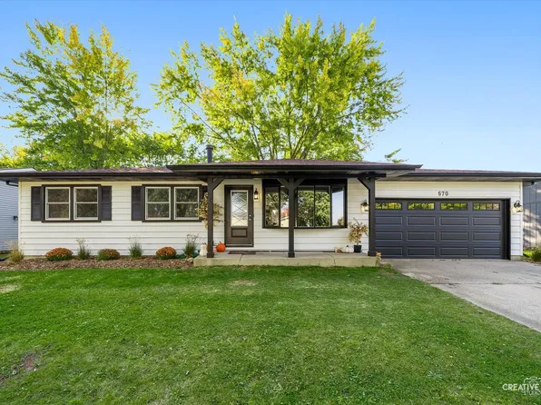 670 Kenilworth Ave, South Elgin, IL 60177