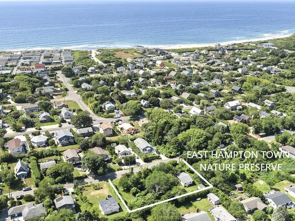 20 Duval Pl, Montauk, NY 11954