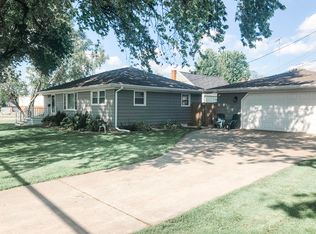 321 Beaver Dam St, Waupun, WI