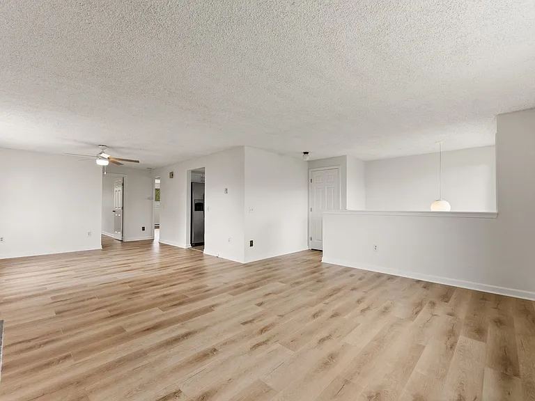 3125 S Dakota St — Photo 3