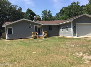 809 Sams Point Rd, Beaufort, SC 29907